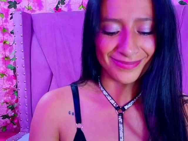 SharlotRodriguez webcam