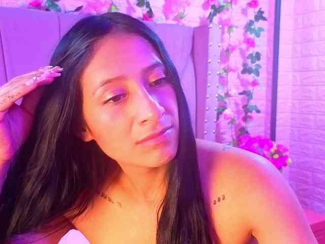 SharlotRodriguez webcam