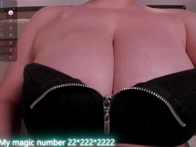 anyi-sweet-tits live cam on BongaCams