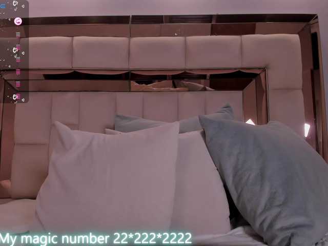 anyi-sweet-tits live cam on BongaCams