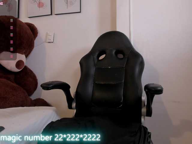 anyi-sweet-tits live cam on BongaCams