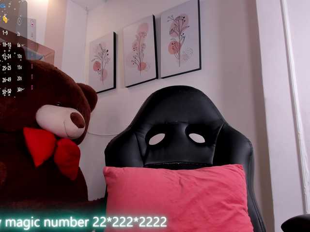 anyi-sweet-tits live cam on BongaCams