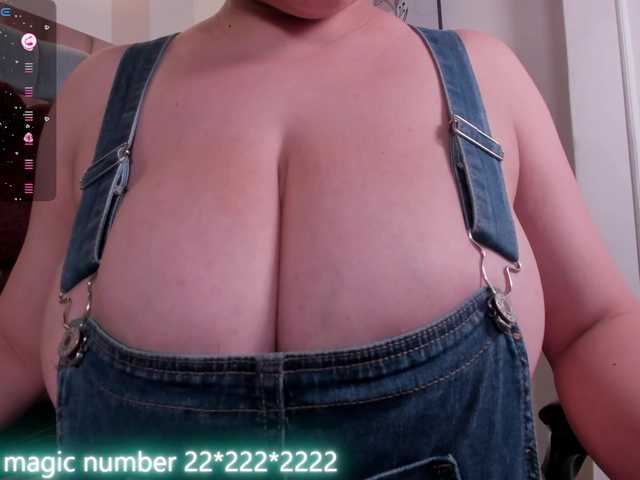 anyi-sweet-tits