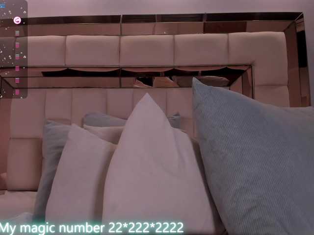 anyi-sweet-tits live cam on BongaCams