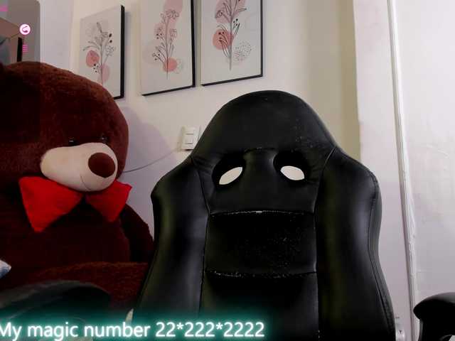 anyi-sweet-tits live cam on BongaCams