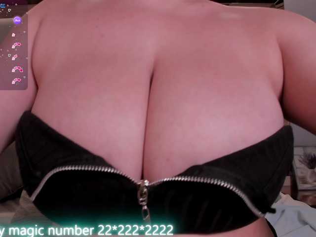 anyi-sweet-tits