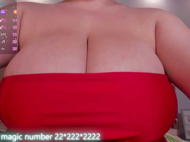 anyi-sweet-tits's BongaCams show and profile