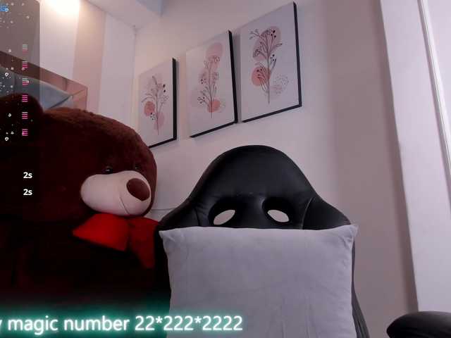 anyi-sweet-tits live webcam show