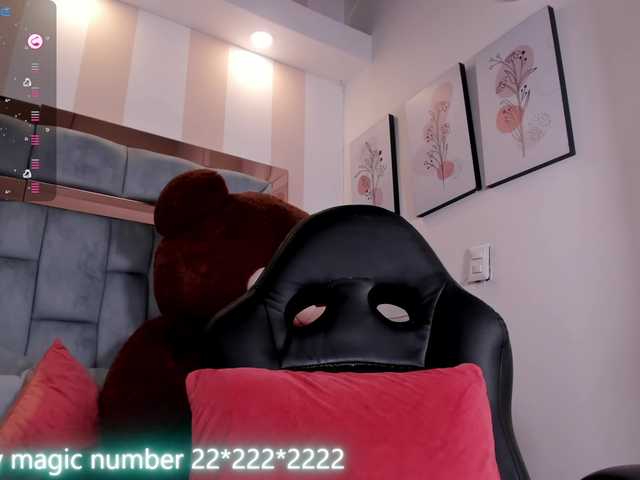 anyi-sweet-tits live webcam show
