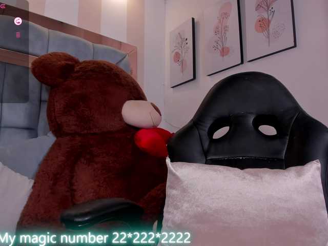 anyi-sweet-tits live cam on BongaCams
