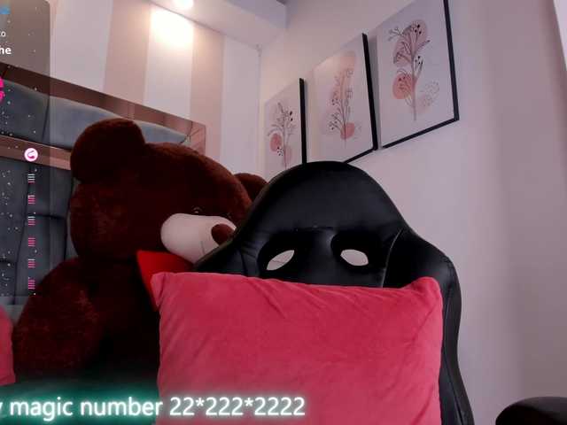 anyi-sweet-tits live webcam show