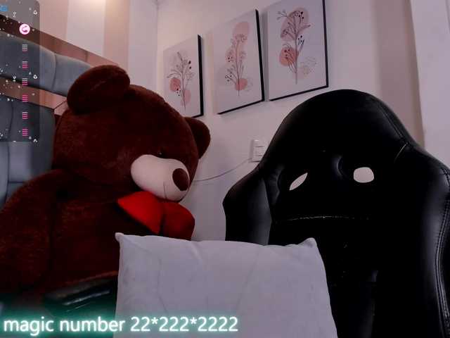 anyi-sweet-tits live cam on BongaCams