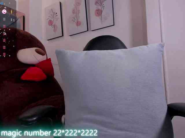 anyi-sweet-tits webcam