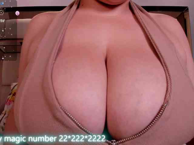 anyi-sweet-tits