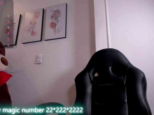 anyi-sweet-tits webcam
