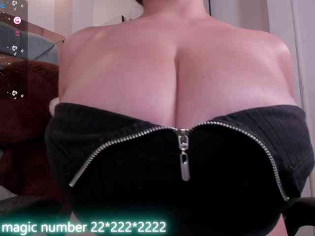 anyi-sweet-tits webcam