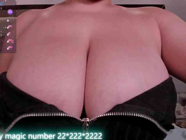 anyi-sweet-tits