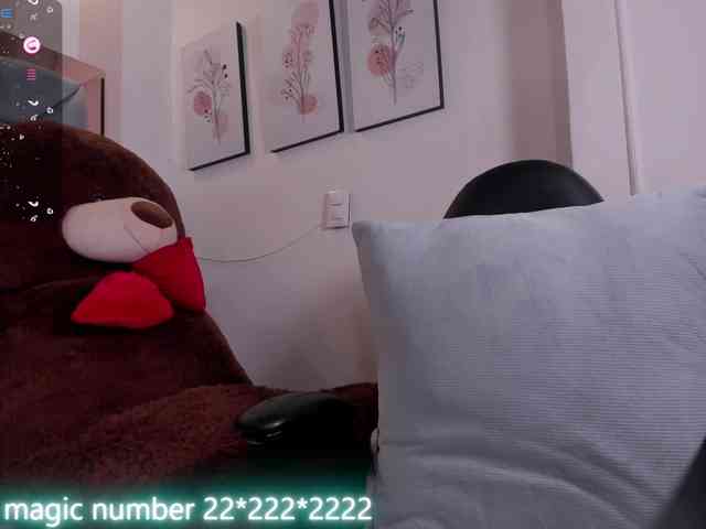 anyi-sweet-tits webcam