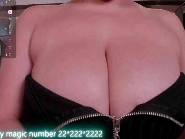 anyi-sweet-tits webcam