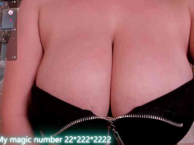 anyi-sweet-tits webcam