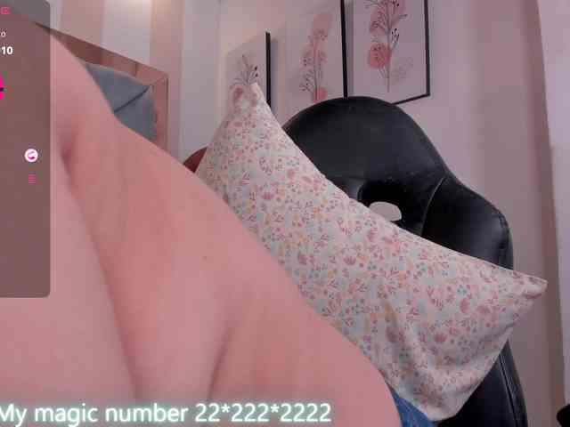 anyi-sweet-tits webcam