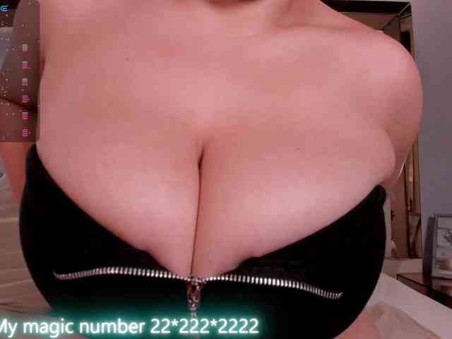 anyi-sweet-tits webcam
