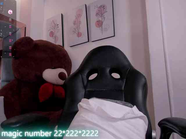 anyi-sweet-tits webcam