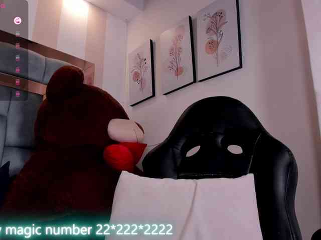 anyi-sweet-tits webcam
