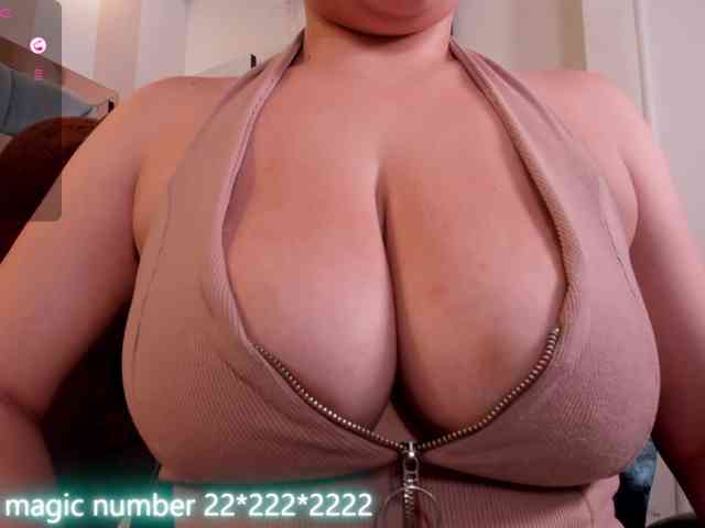 anyi-sweet-tits webcam