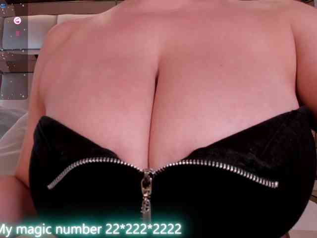 anyi-sweet-tits webcam