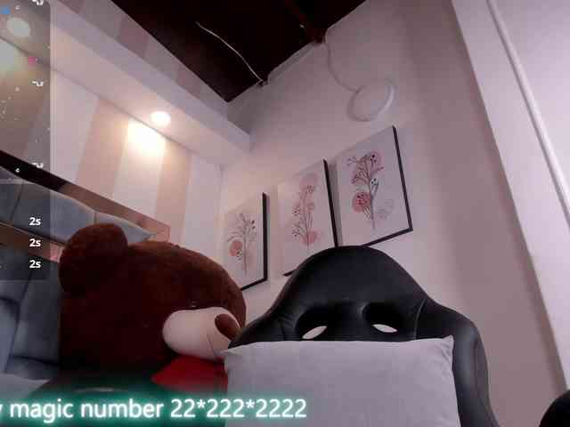 anyi-sweet-tits webcam