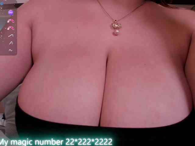 anyi-sweet-tits webcam