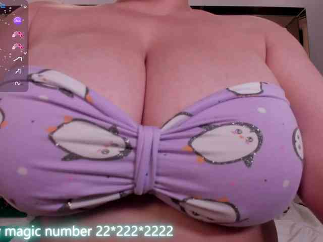 anyi-sweet-tits webcam