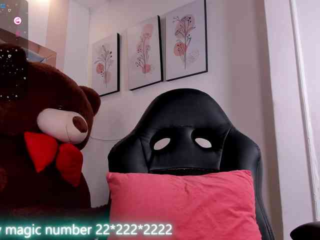 anyi-sweet-tits webcam