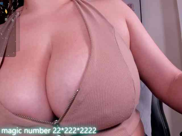 anyi-sweet-tits