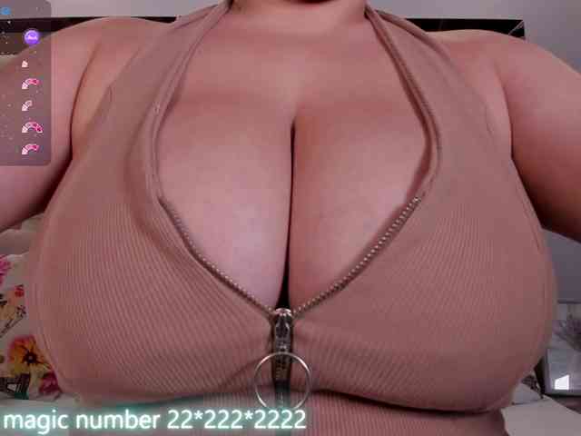 anyi-sweet-tits webcam