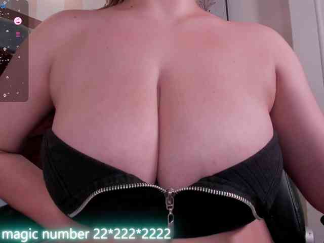 anyi-sweet-tits webcam