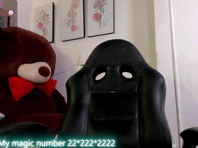 anyi-sweet-tits webcam