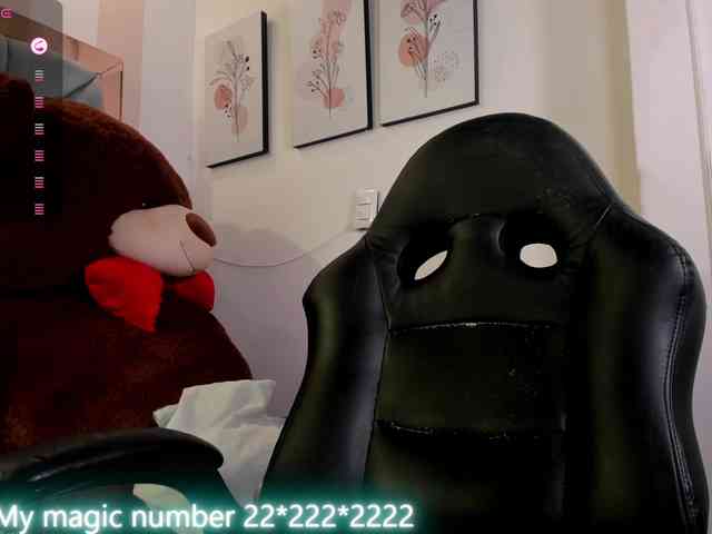anyi-sweet-tits webcam