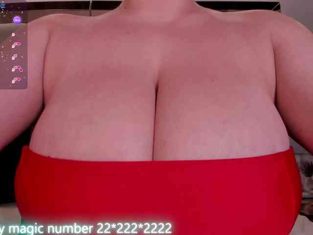 anyi-sweet-tits