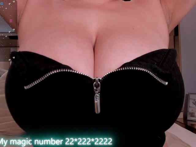 anyi-sweet-tits webcam
