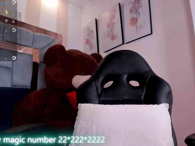 anyi-sweet-tits webcam