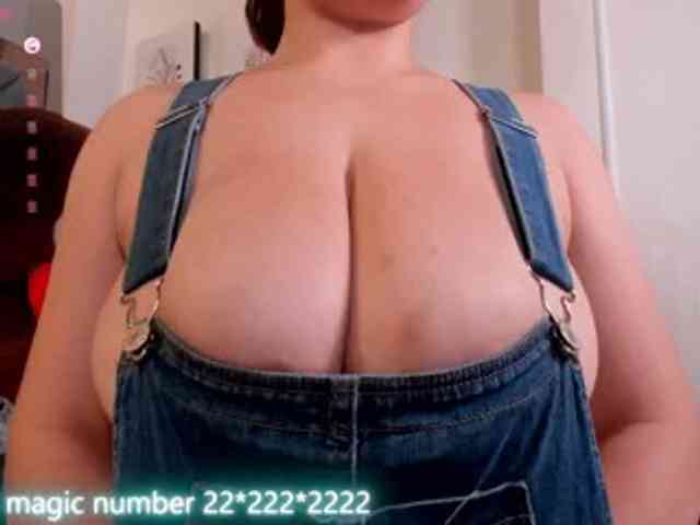 anyi-sweet-tits webcam