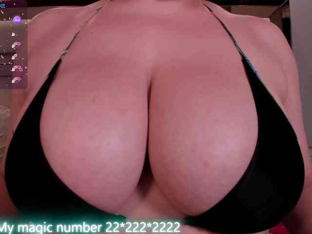 anyi-sweet-tits webcam