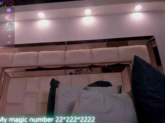 anyi-sweet-tits webcam