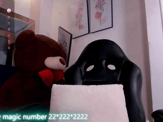 anyi-sweet-tits webcam