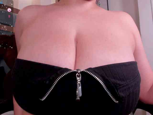 anyi-sweet-tits webcam