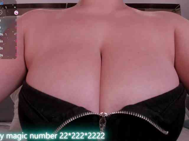 anyi-sweet-tits webcam