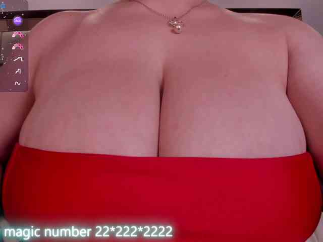 anyi-sweet-tits webcam
