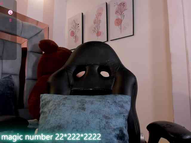 anyi-sweet-tits webcam